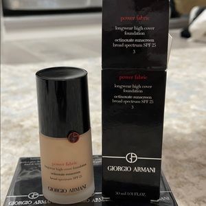 🌻Armani Long wear high cover foundation🌻